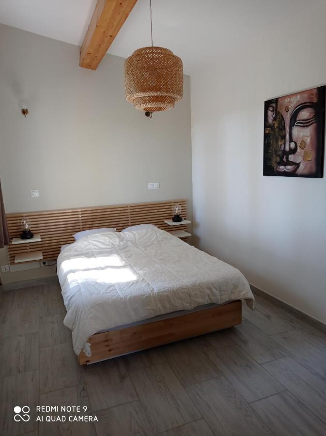 Agreable Appartement Au Calme Villeneuve  Экстерьер фото